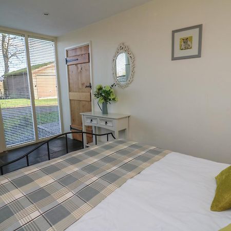 Caely Villa Llandrindod Wells Buitenkant foto