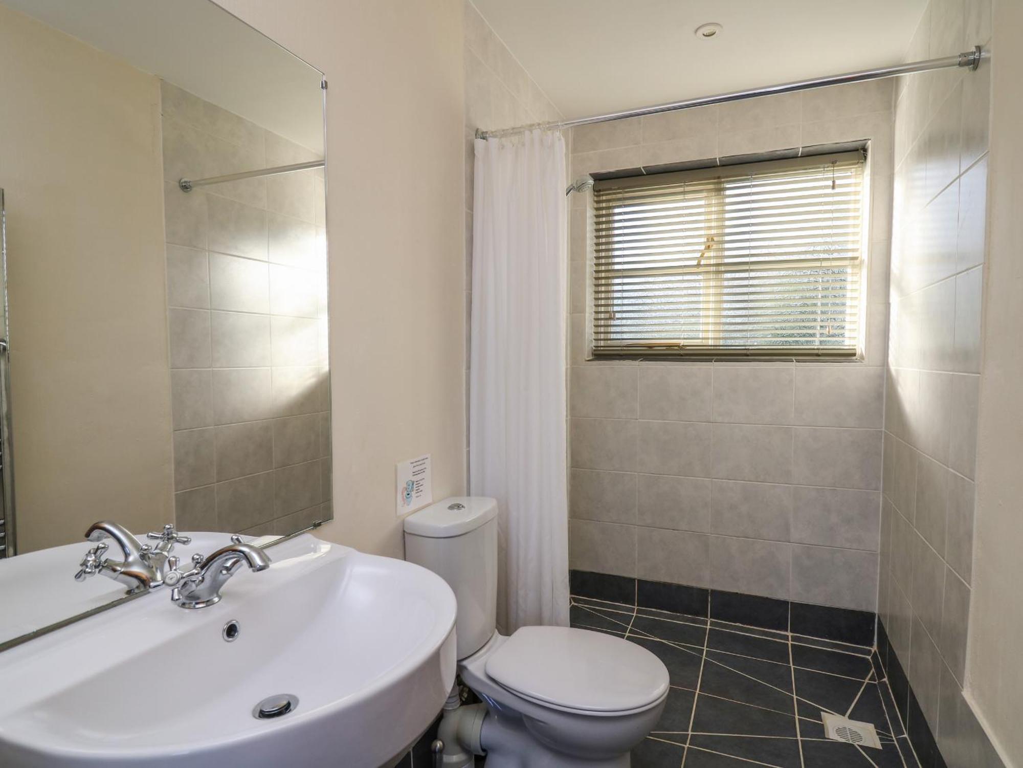 Caely Villa Llandrindod Wells Buitenkant foto